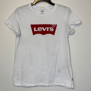White Levi’s s/s T-Shirt